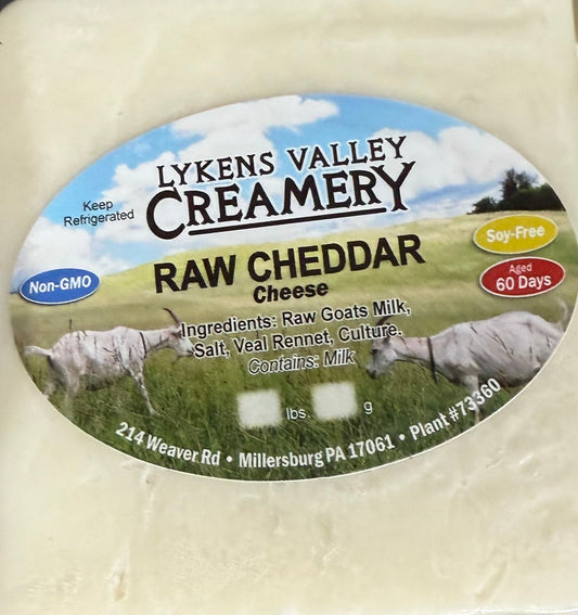 Raw Goat Cheddar Cheese - 8oz